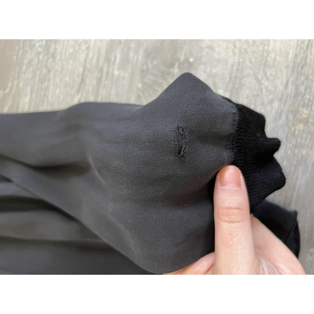 Vince Black Silk Long Sleeve Top Blouse Round Neck Size L